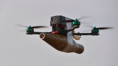 ВСУ ударили дроном-камикадзе по молоковозу в Белгородской области