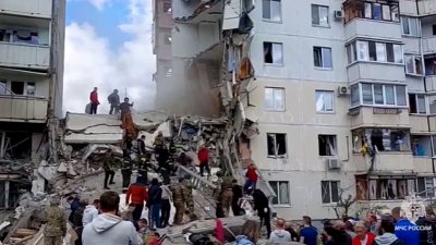 УрФО солидарен с Белгородом – ВСУ ударили ракетой по десятиэтажке